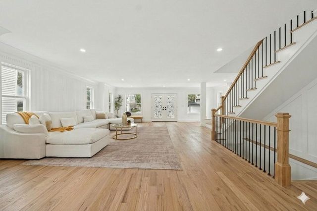 179 WASHINGTON AVE, Rutherford, NJ 07070