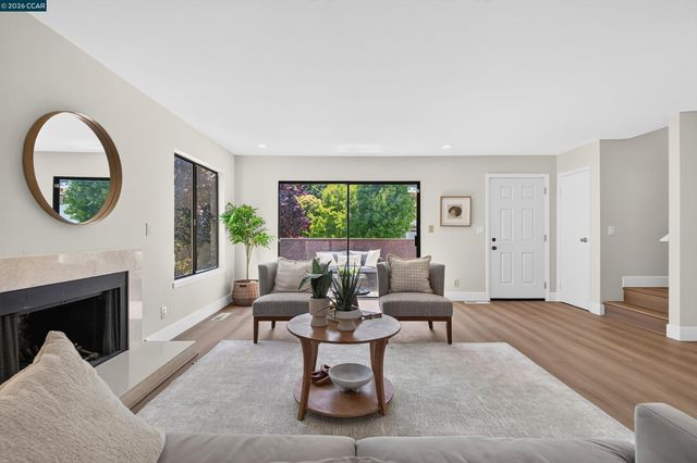 1707 Dalessi Dr, Pinole, CA 94564