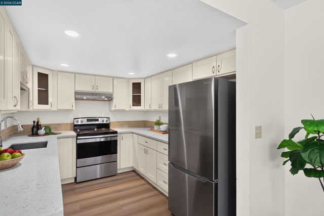 1707 Dalessi Dr, Pinole, CA 94564