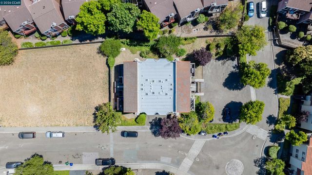 1707 Dalessi Dr, Pinole, CA 94564