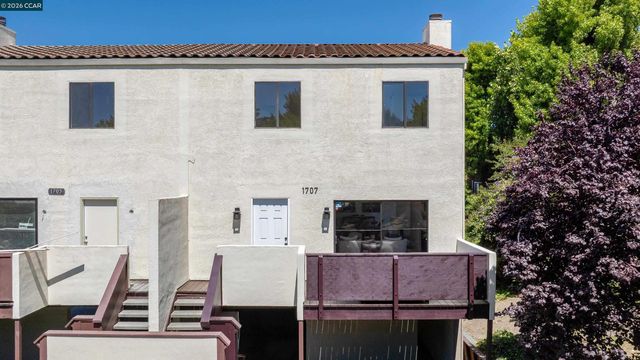 1707 Dalessi Dr, Pinole, CA 94564