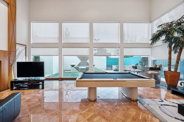 5730 W Amherst Avenue, Dallas, TX 75209