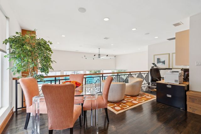 5730 W Amherst Avenue, Dallas, TX 75209