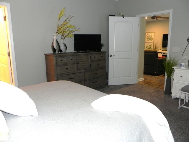 721 Stone Trace Court, Avon, IN 46123