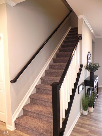 721 Stone Trace Court, Avon, IN 46123