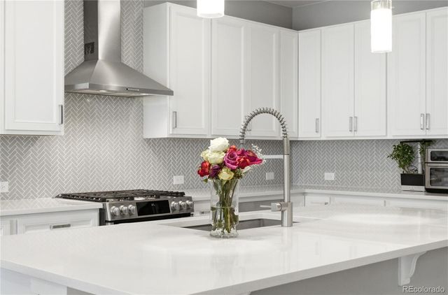 8948 Delacorte Street, Highlands Ranch, CO 80129