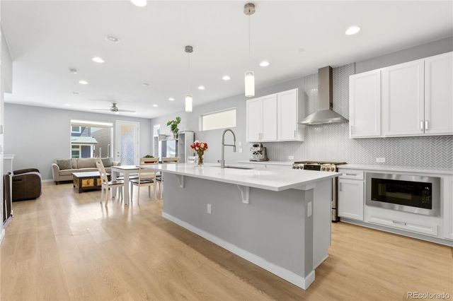 8948 Delacorte Street, Highlands Ranch, CO 80129