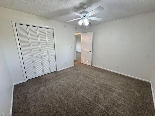 5667 Rattlesnake Hamm RD N B-301, Naples, FL 34113