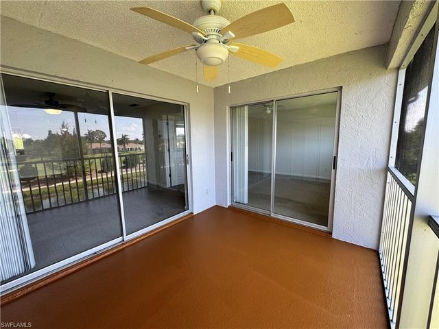 5667 Rattlesnake Hamm RD N B-301, Naples, FL 34113