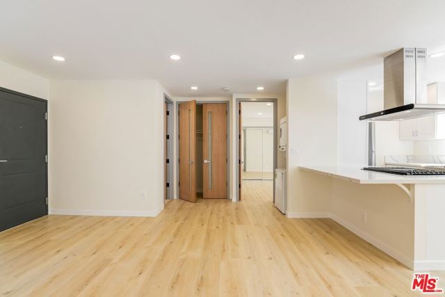 835 S Sherbourne Drive 2, Los Angeles, CA 90035