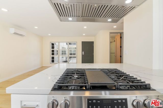 835 S Sherbourne Drive 2, Los Angeles, CA 90035