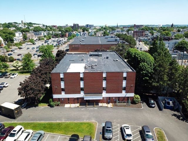 225 Boston 301, Lynn, MA 01904