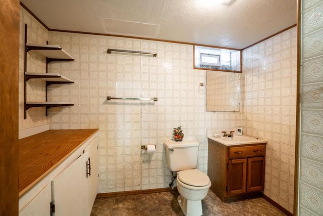 2938 Stonebridge DRIVE, Racine, WI 53404