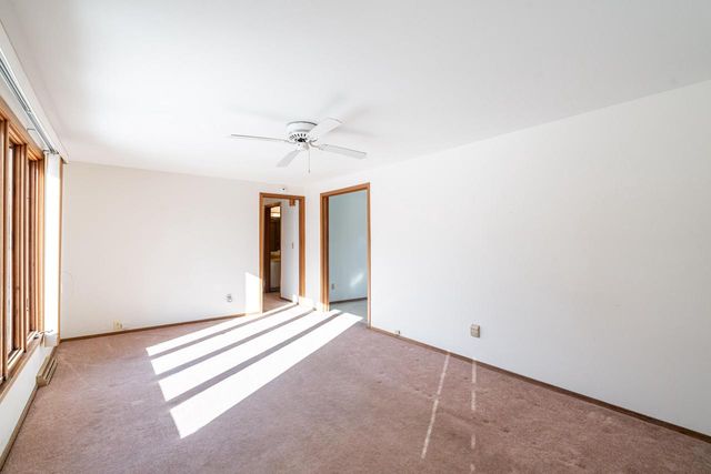 2938 Stonebridge DRIVE, Racine, WI 53404