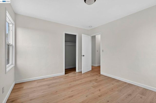 24657 Leona Dr, Hayward, CA 94542
