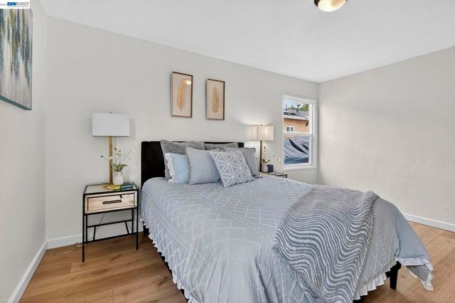 24657 Leona Dr, Hayward, CA 94542