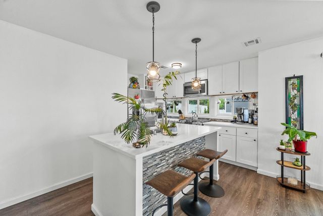 79 COLUMBIA ST, Wood-ridge, NJ 07075