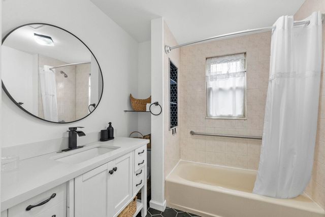 79 COLUMBIA ST, Wood-ridge, NJ 07075