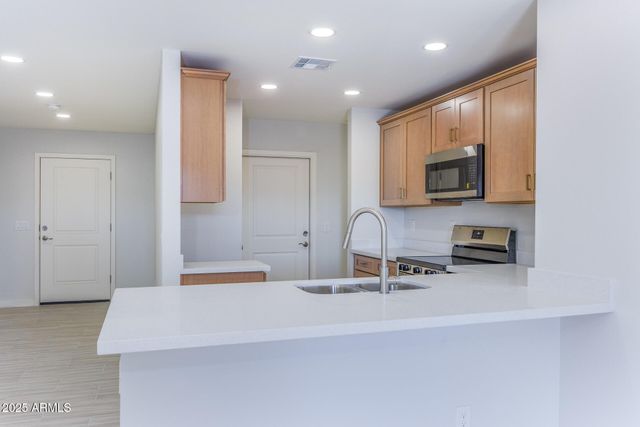 11023 W XAVIER Drive, Arizona City, AZ 85123