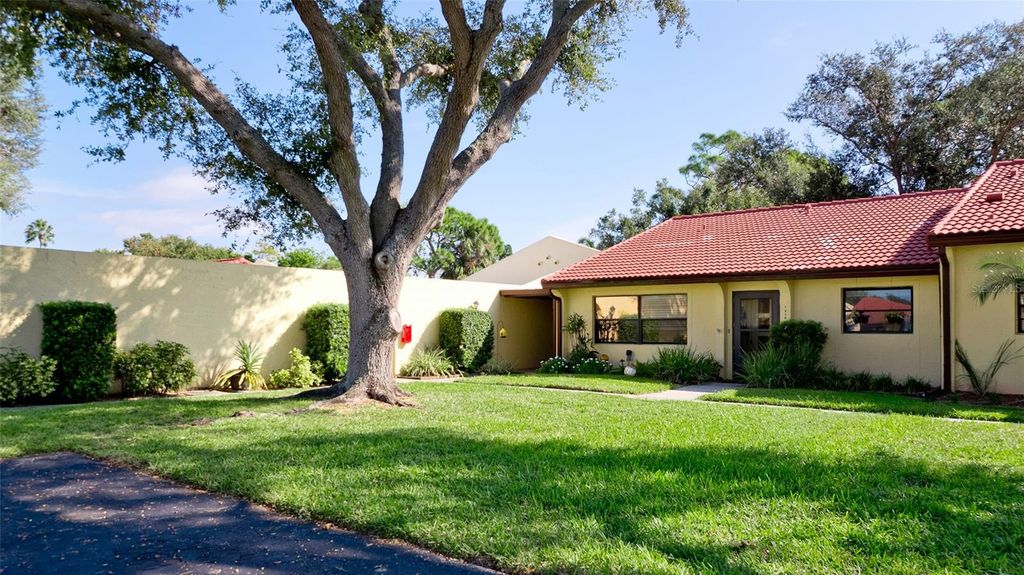 1217 56TH STREET W, Bradenton, FL 34209