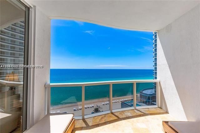 16001 Collins Avenue 1106, Sunny Isles Beach, FL 33160