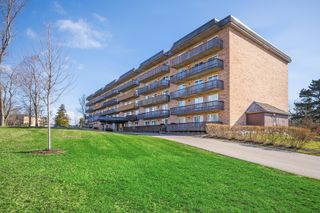 8025 WOODGLEN Lane 207, Downers Grove, IL 60516