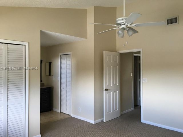 7885 NW 7th Ct 406, Plantation, FL 33324