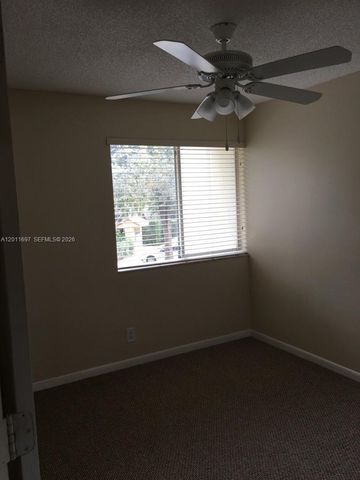 7885 NW 7th Ct 406, Plantation, FL 33324