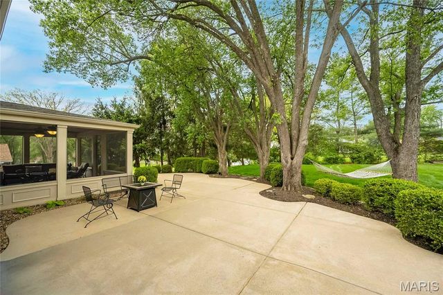 14012 Wethersfield Terrace Court, Chesterfield, MO 63017
