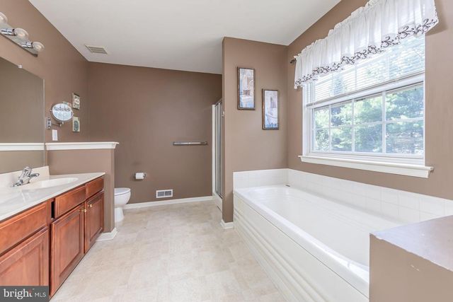 87 DEER HORN DR, Mount Royal, NJ 08061