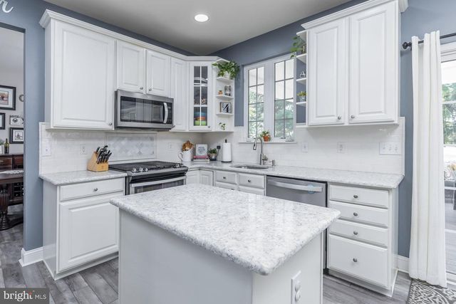 87 DEER HORN DR, Mount Royal, NJ 08061
