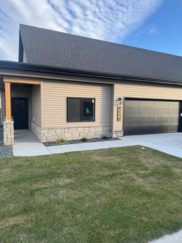 4176 Arthur Drive S, Fargo, ND 58104