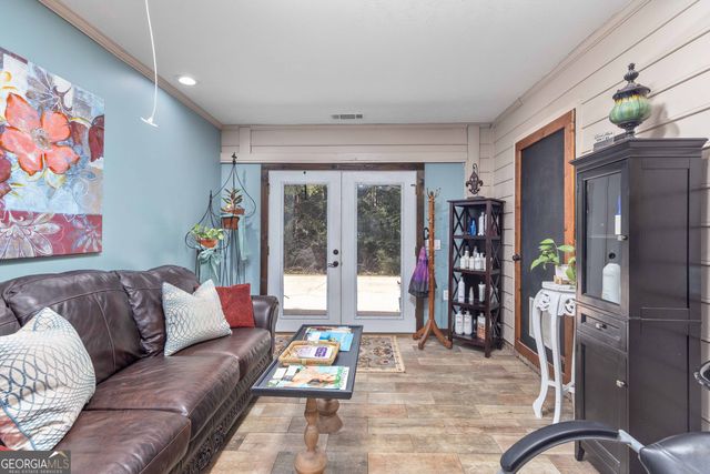 6811 Mobley Road, Columbus, GA 31904