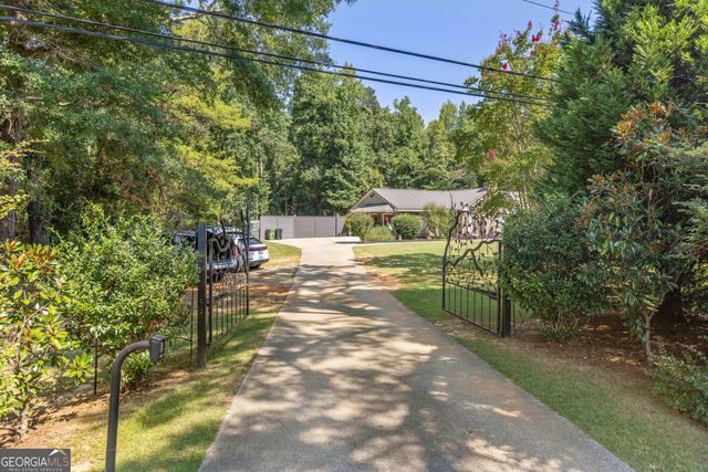6811 Mobley Road, Columbus, GA 31904