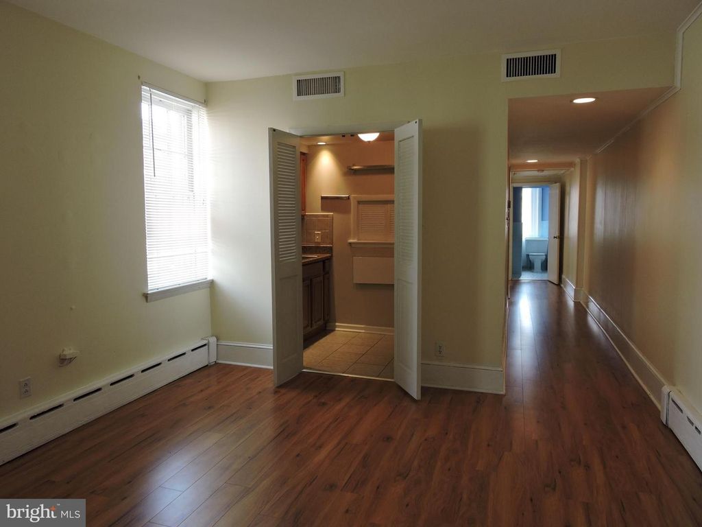 628 SPRUCE ST #3R, Philadelphia, PA 19106