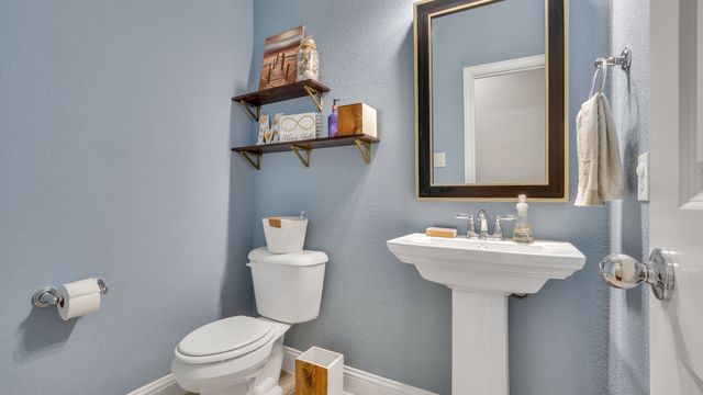 124 Village Creek Drive, Mckinney, TX 75071
