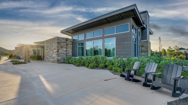 124 Village Creek Drive, Mckinney, TX 75071