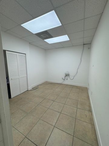 2710 NW 72nd Avenue, Miami, FL 33122