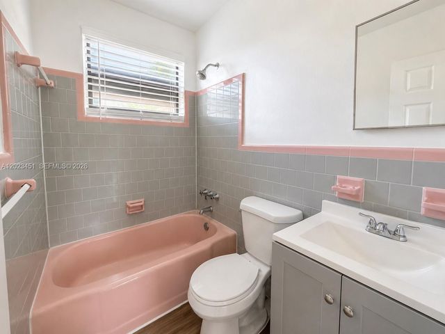 1741-1743 Moffett St, Hollywood, FL 33020
