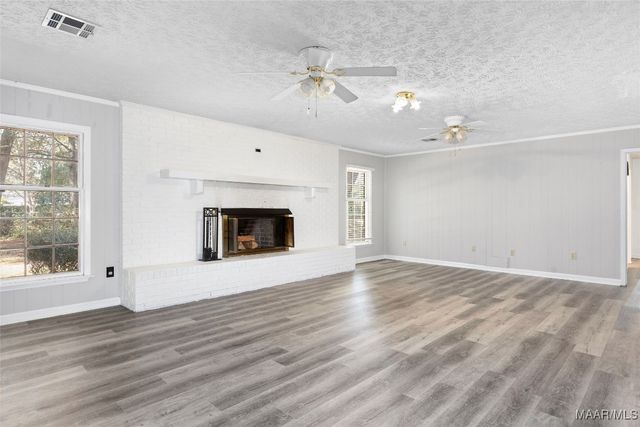 6821 Buttercup Drive, Elmore, AL 36025