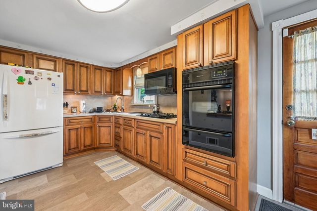 7150 WILLGOOS AVE, Pennsauken, NJ 08110