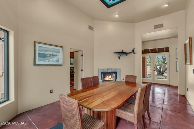 1985 N Bonanza Avenue, Tucson, AZ 85749
