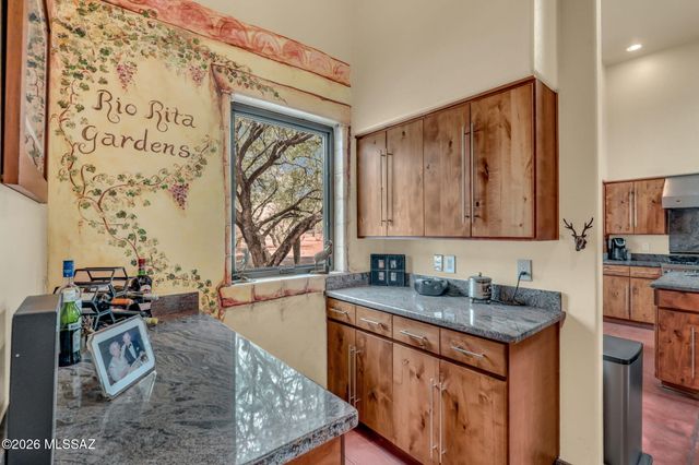 1985 N Bonanza Avenue, Tucson, AZ 85749