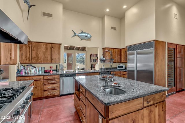 1985 N Bonanza Avenue, Tucson, AZ 85749