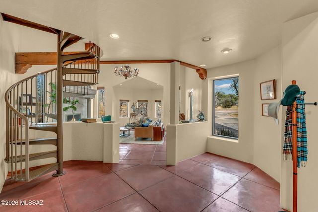 1985 N Bonanza Avenue, Tucson, AZ 85749