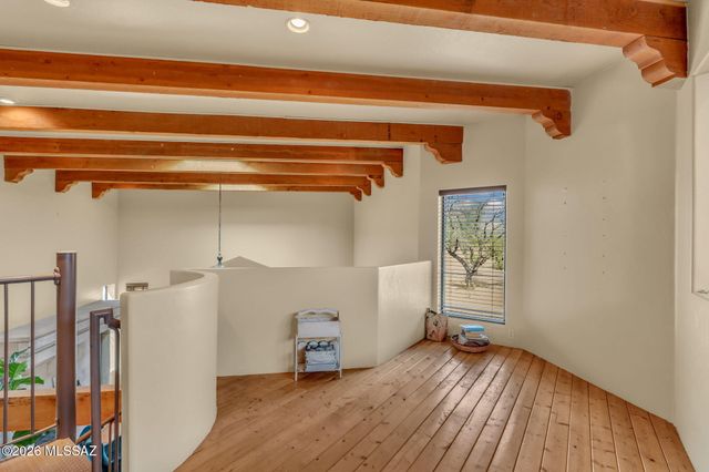 1985 N Bonanza Avenue, Tucson, AZ 85749