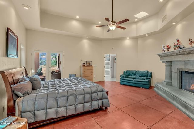 1985 N Bonanza Avenue, Tucson, AZ 85749