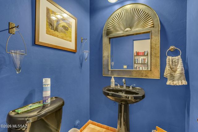 1985 N Bonanza Avenue, Tucson, AZ 85749