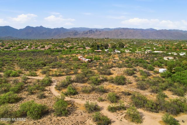 1985 N Bonanza Avenue, Tucson, AZ 85749