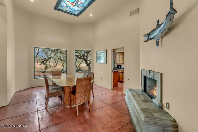 1985 N Bonanza Avenue, Tucson, AZ 85749